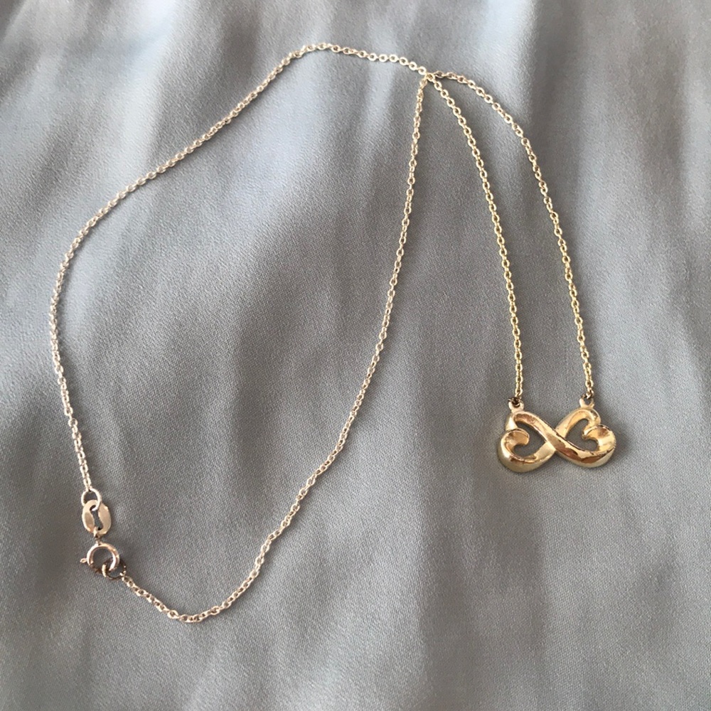 Infinity heart silver necklace